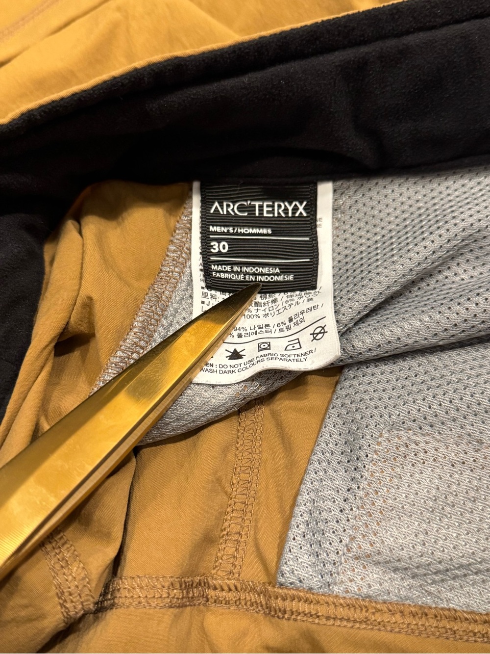 Arc’teryx Palisade shorts | Men’s size 30 - Picture 3 of 10